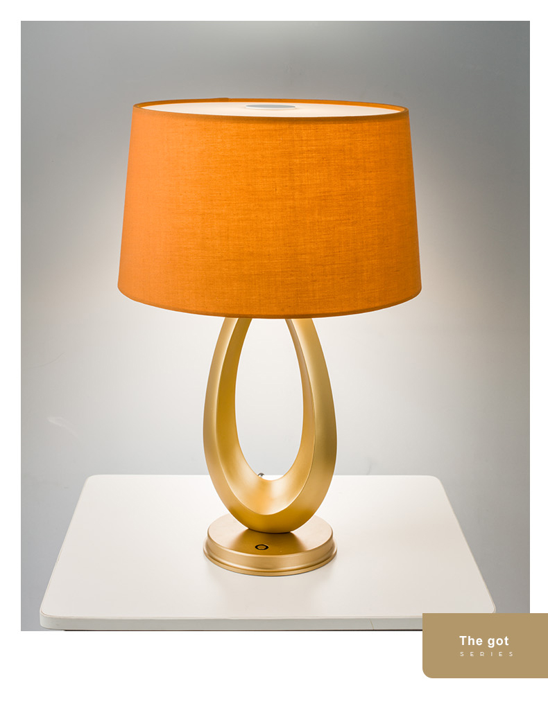 新特丽led现代简约台灯时尚床头灯书房灯140914