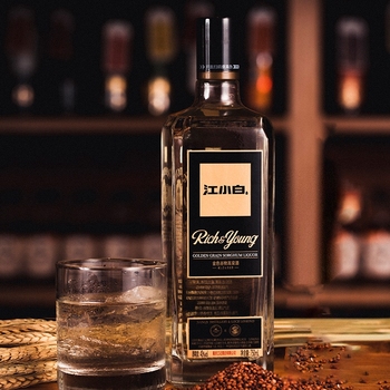 江小白 40度黑标手工精酿单纯高粱酒 750ml